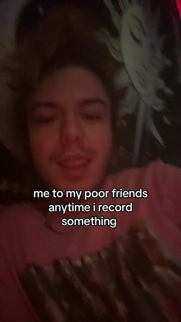 @lilhomofr
