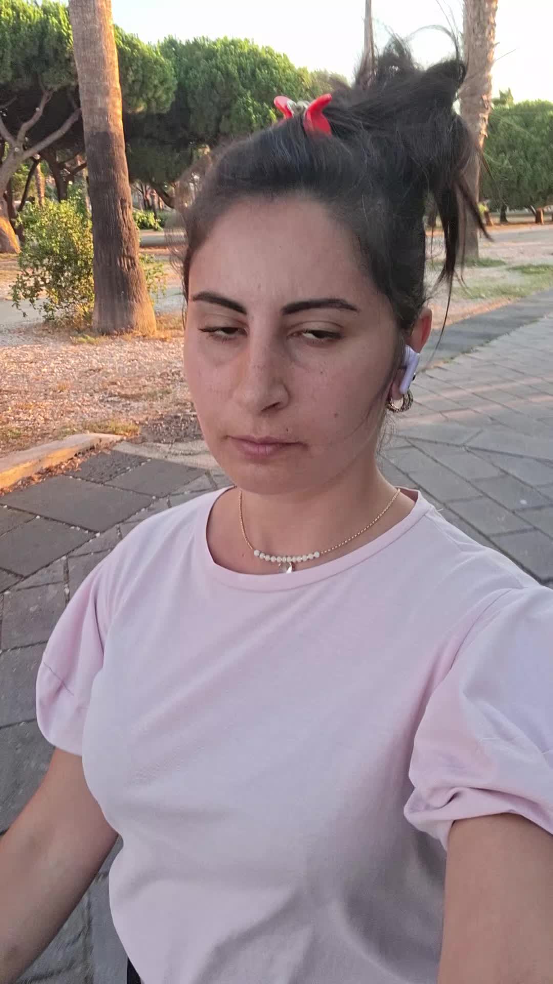 @Miky🙃