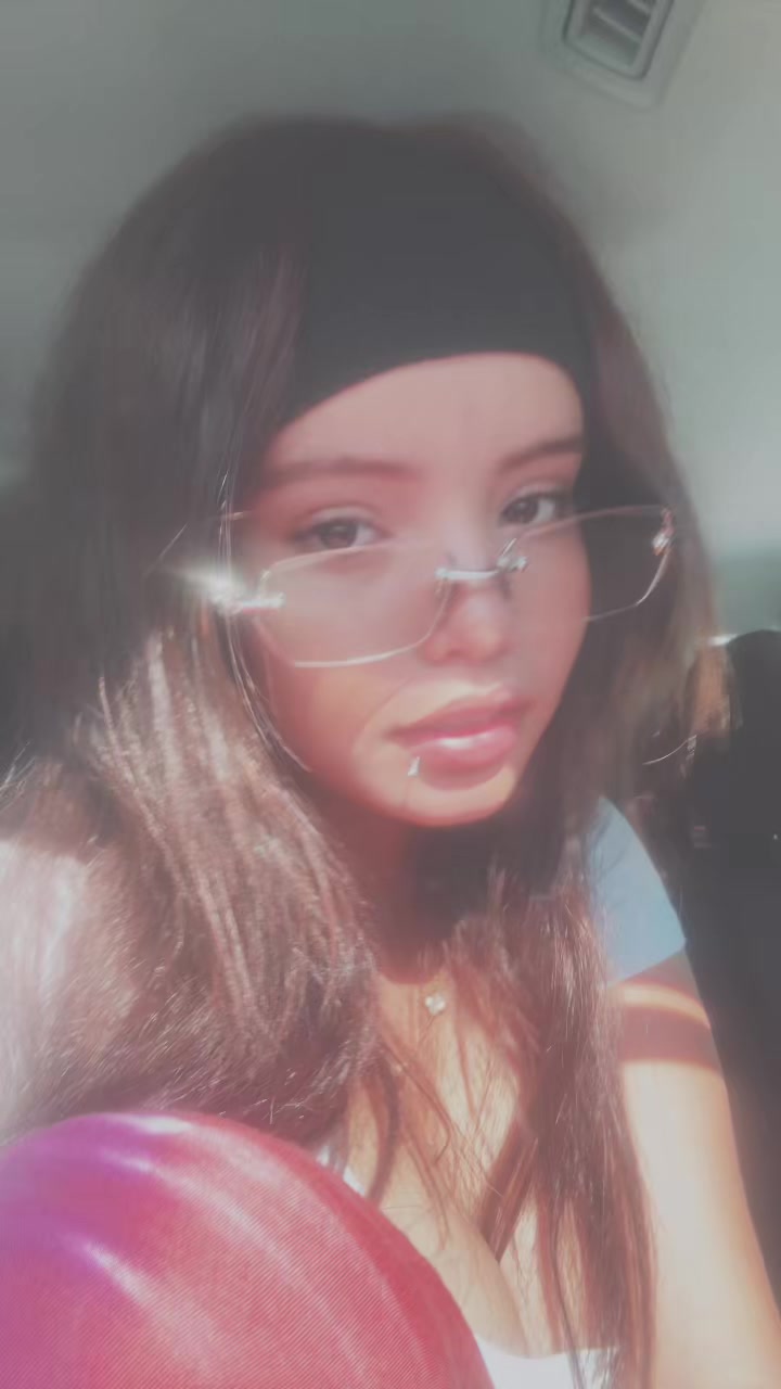 @Tisayyy.