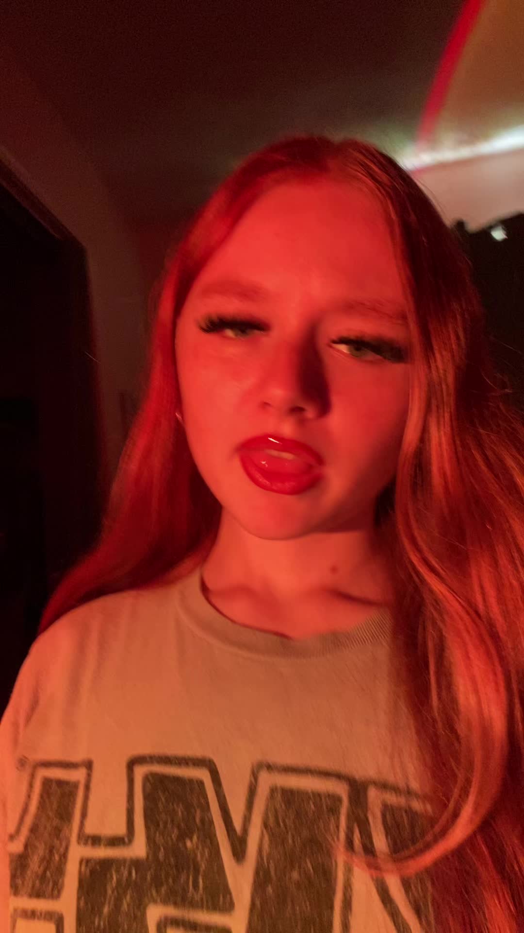 @Urfavwhitwgirl