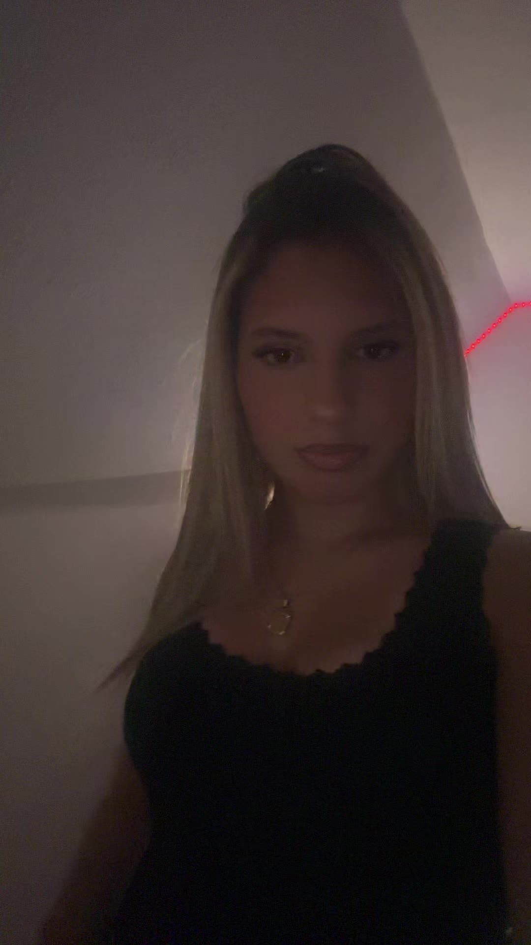 @𝐓 𝐈 𝐅 𝐅 𝐀 𝐍 𝐘