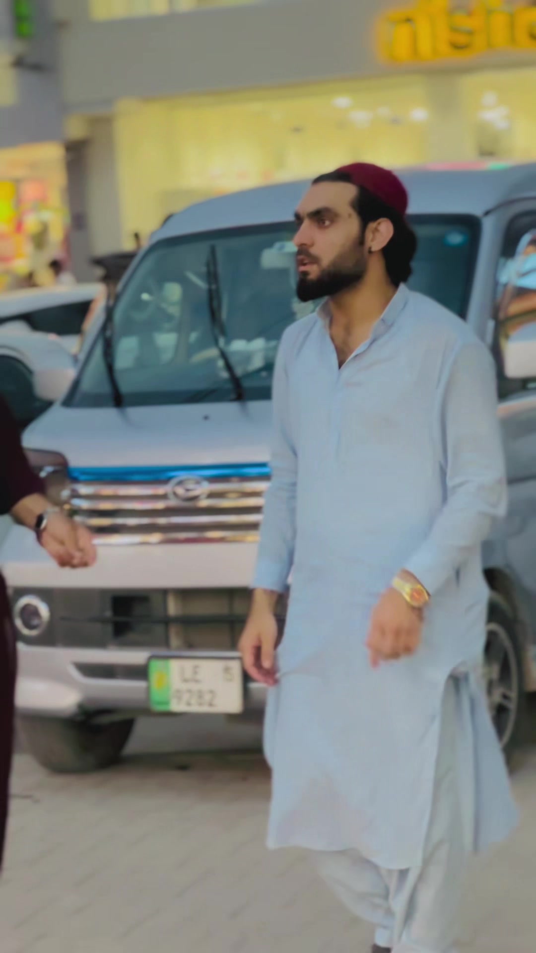 @Zubair pathan🤬