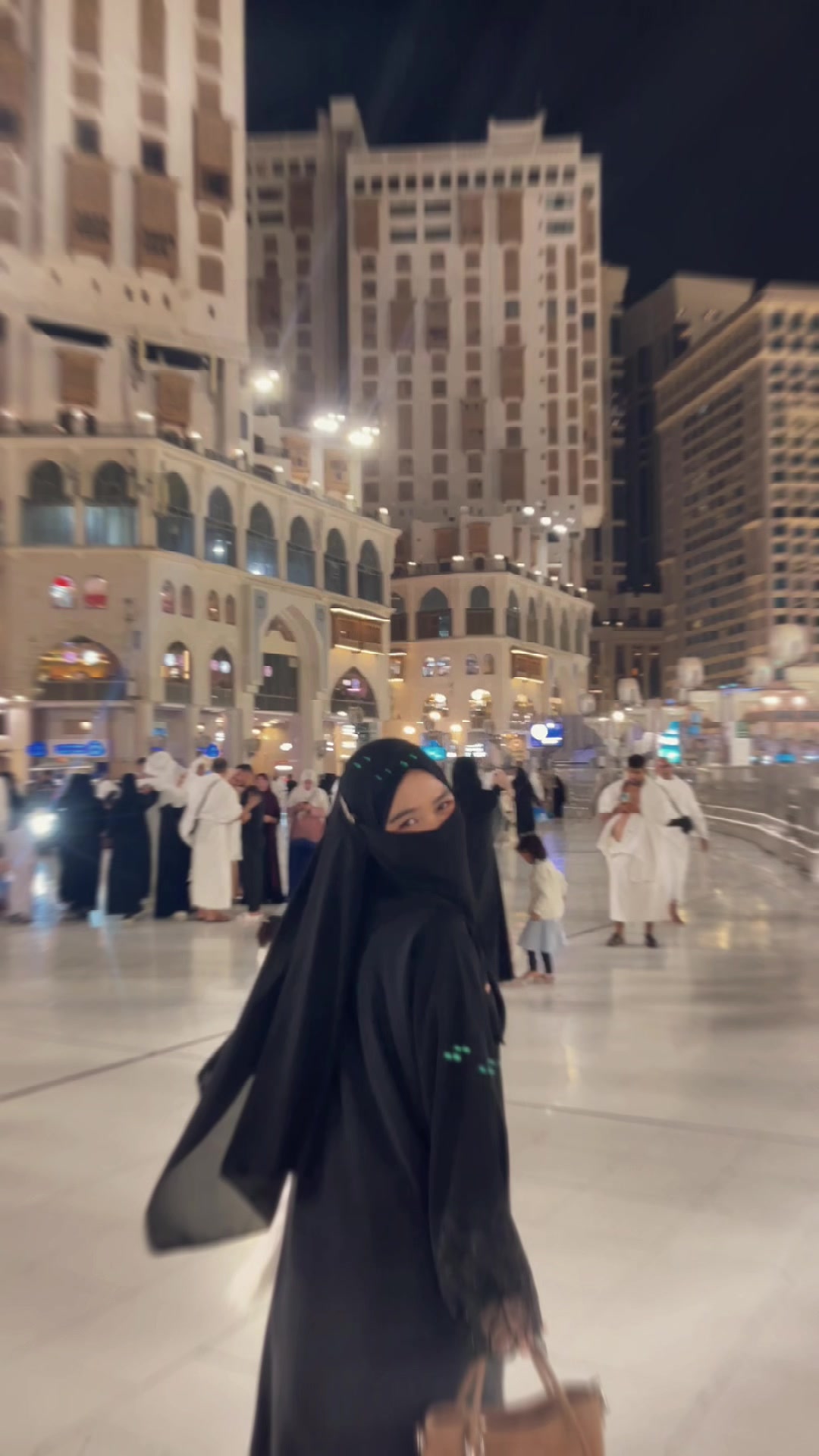 @👑 ريسنا واتي 🕊️🧚