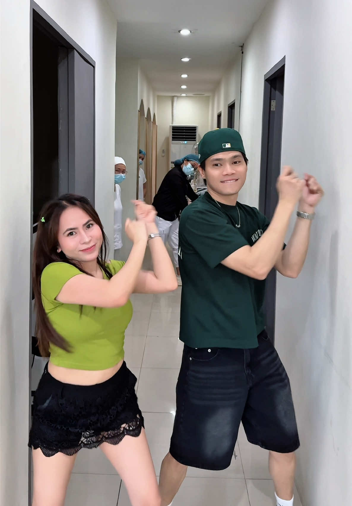 @kimshymoves