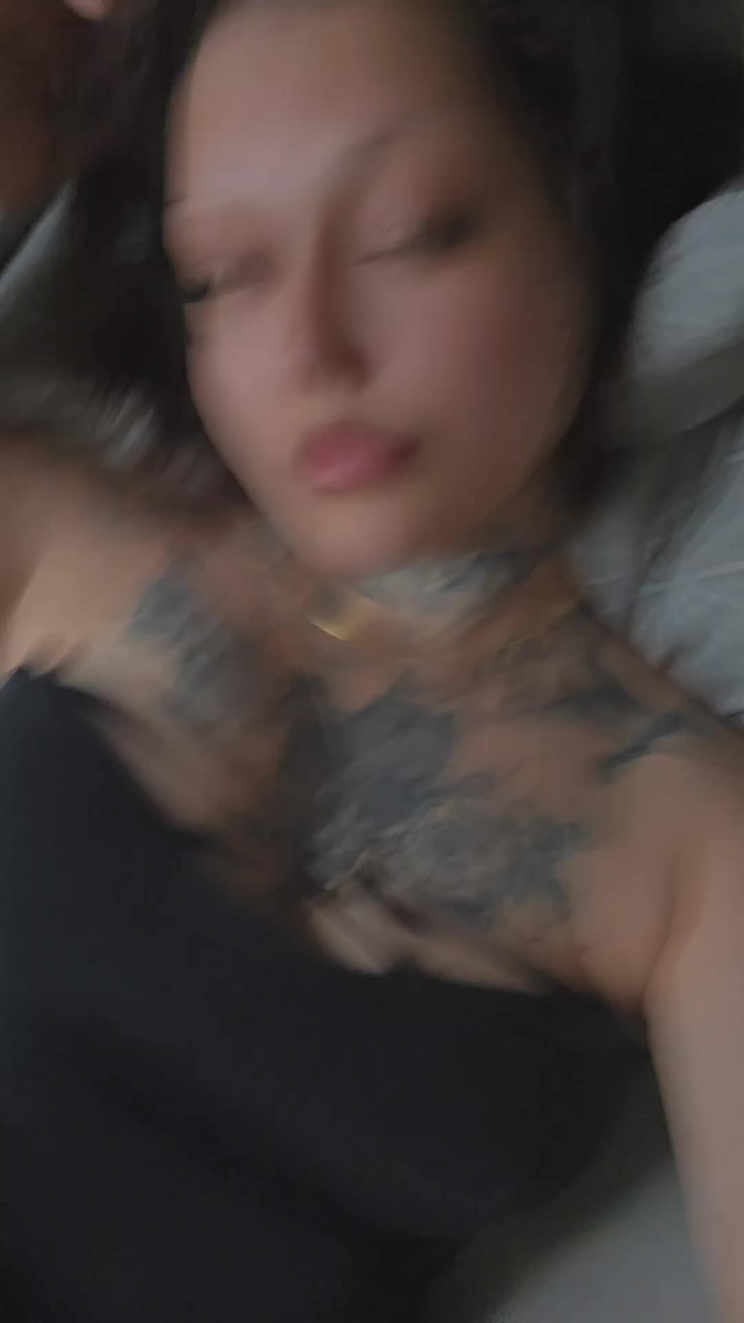 @Schneeegge