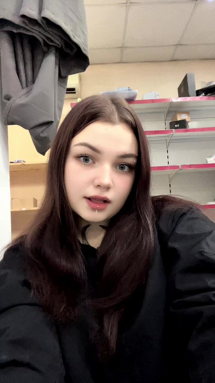 @꧁༺ 𝓐𝓵𝓲𝓷𝓴𝓪 ༻꧂