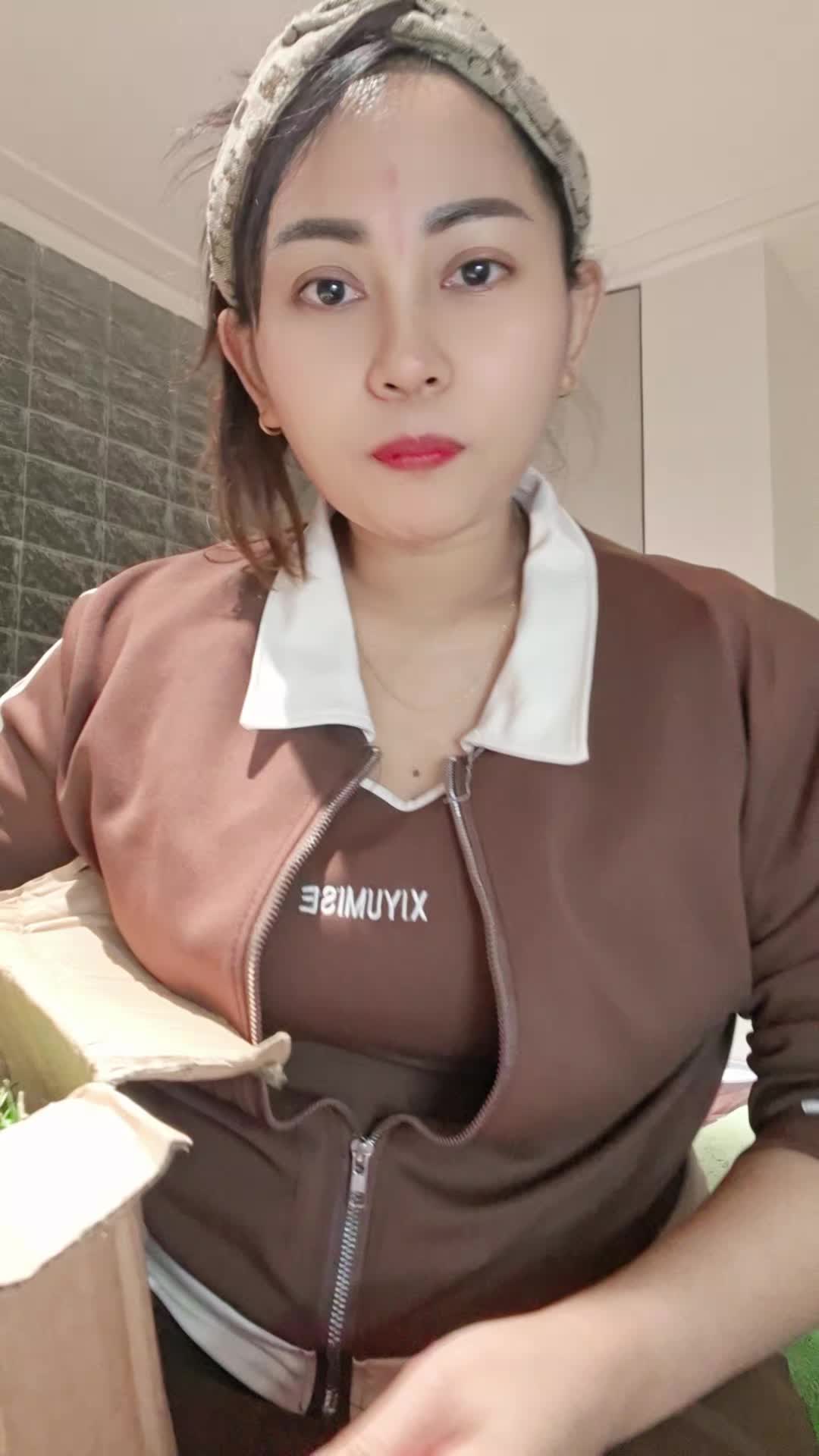 @๐ฎ๐ฉ๐Nonik Masinih ๐๐จ๐ณ