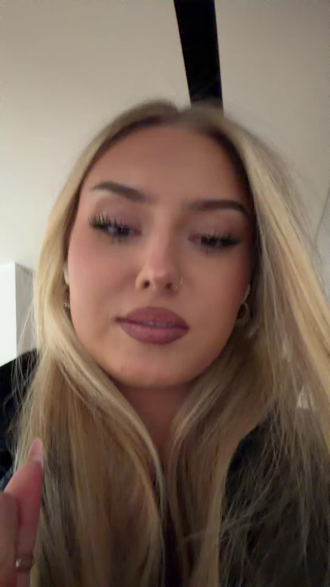 @🐍