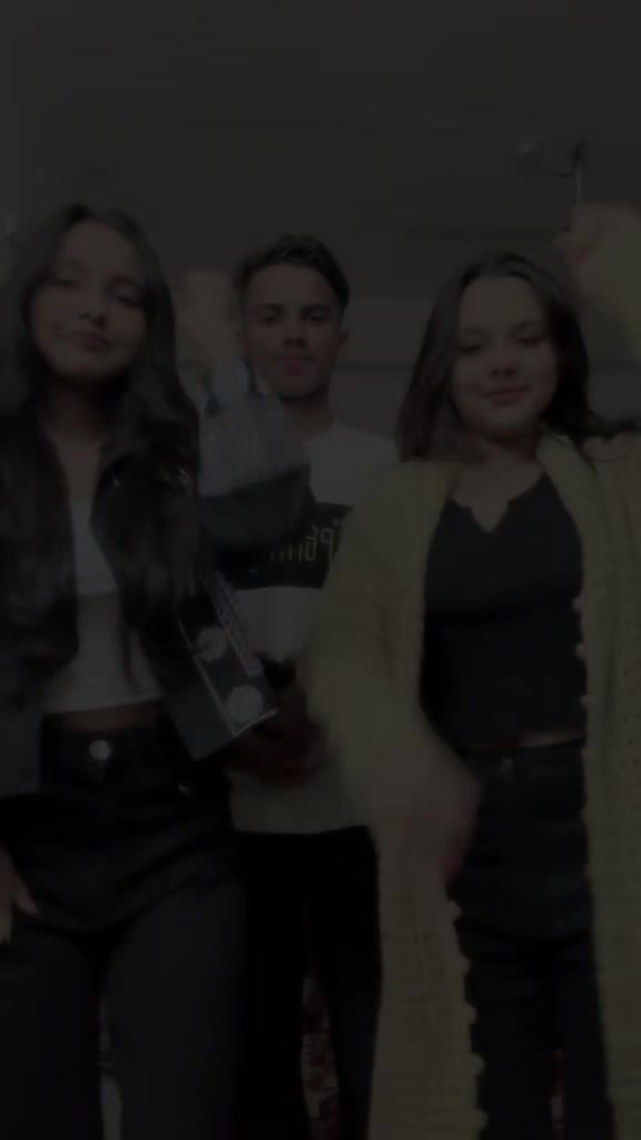 @_itsnijhum_