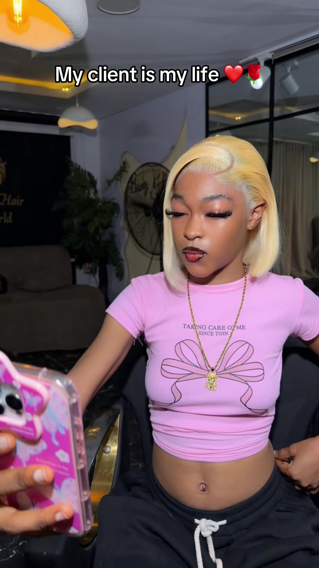 @Ebony hair world