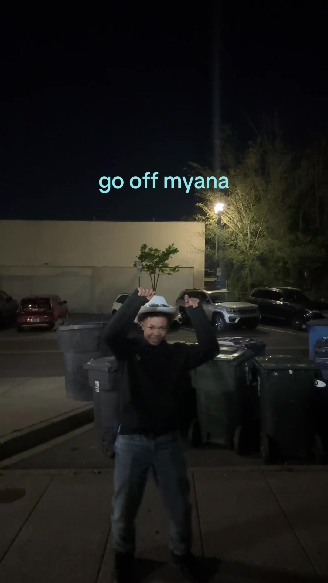 @jo