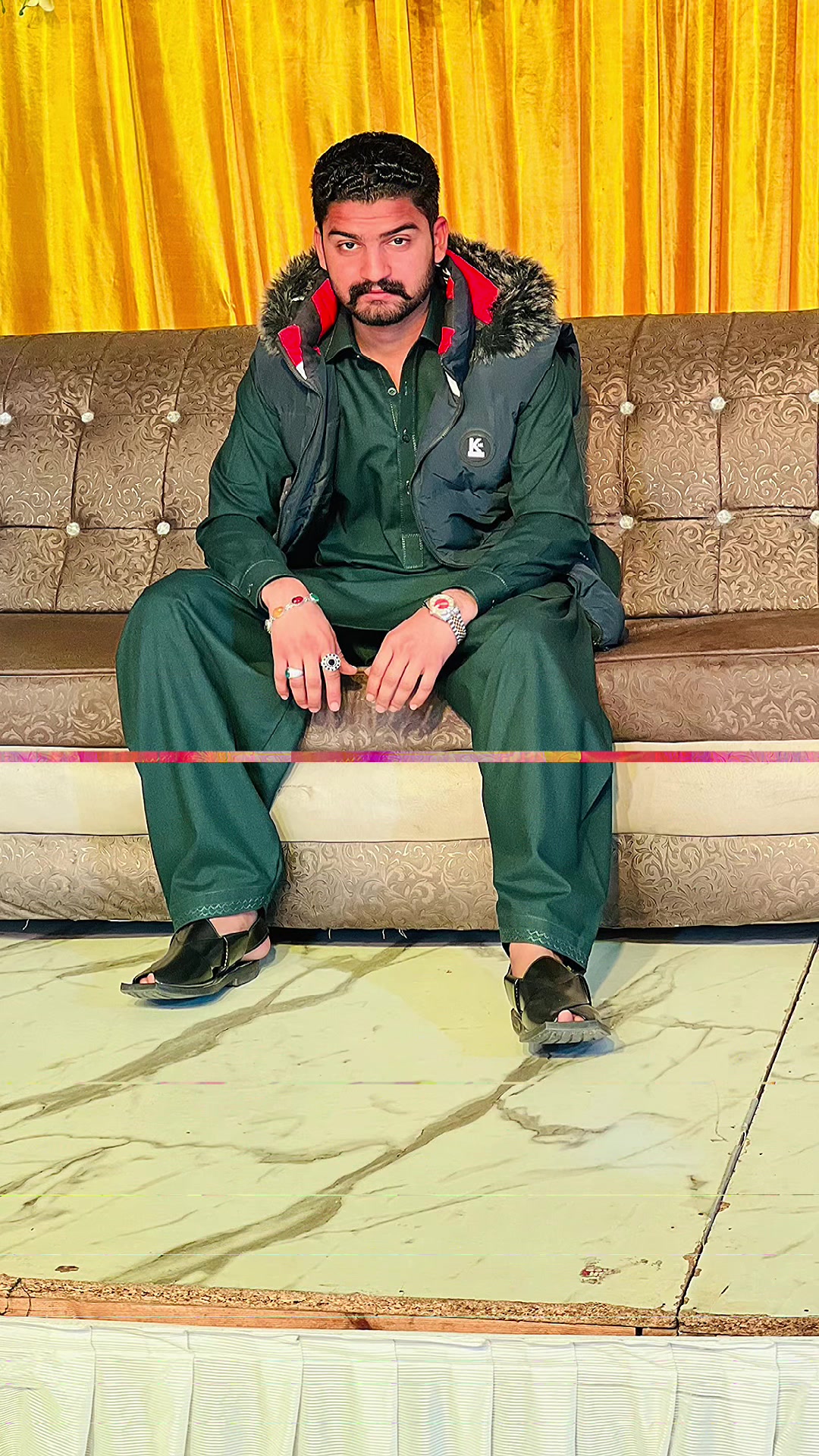 @اصغر راجپوت 🦁🔥