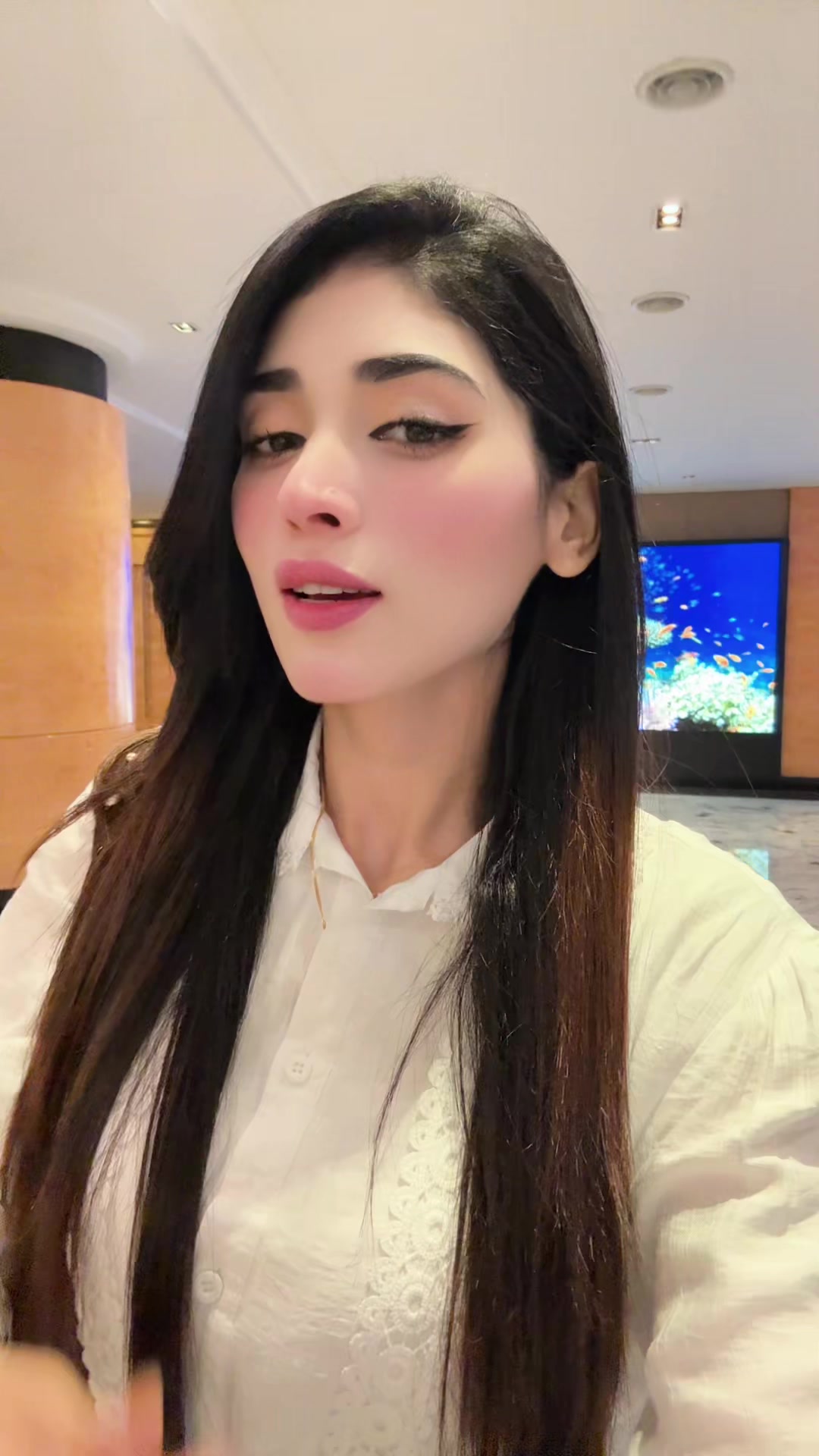 @Umaira______Yousaf