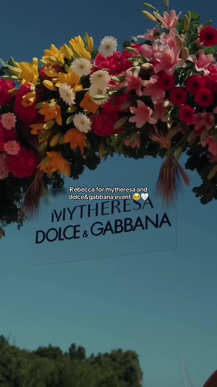 @loverebeccadonaldson