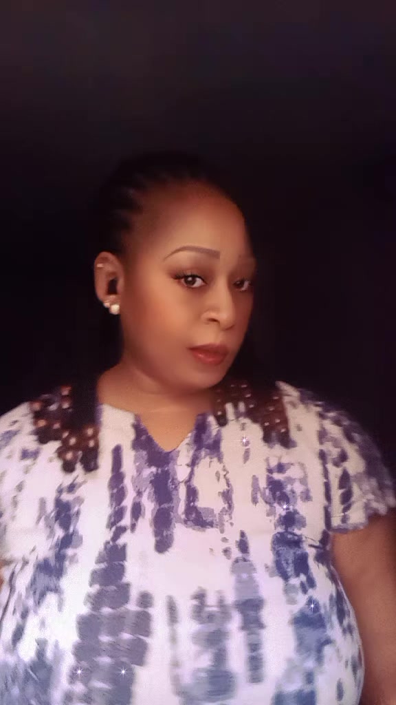 @Queentee001