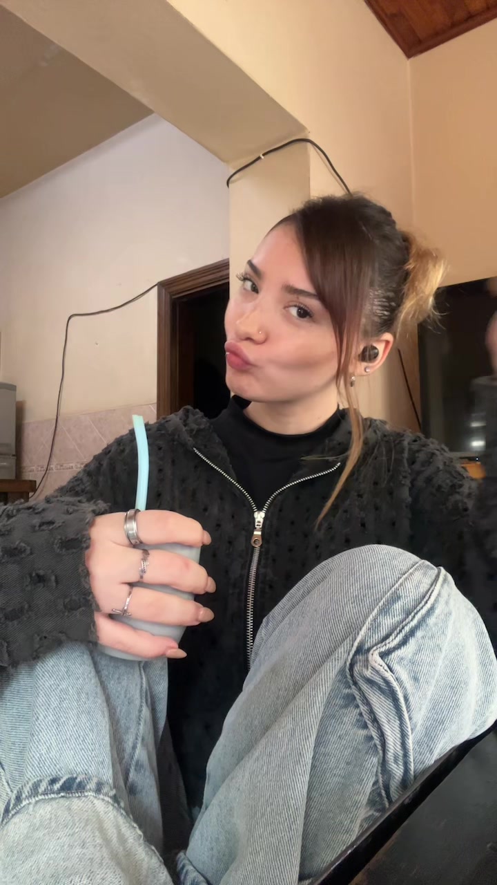 @anni <3