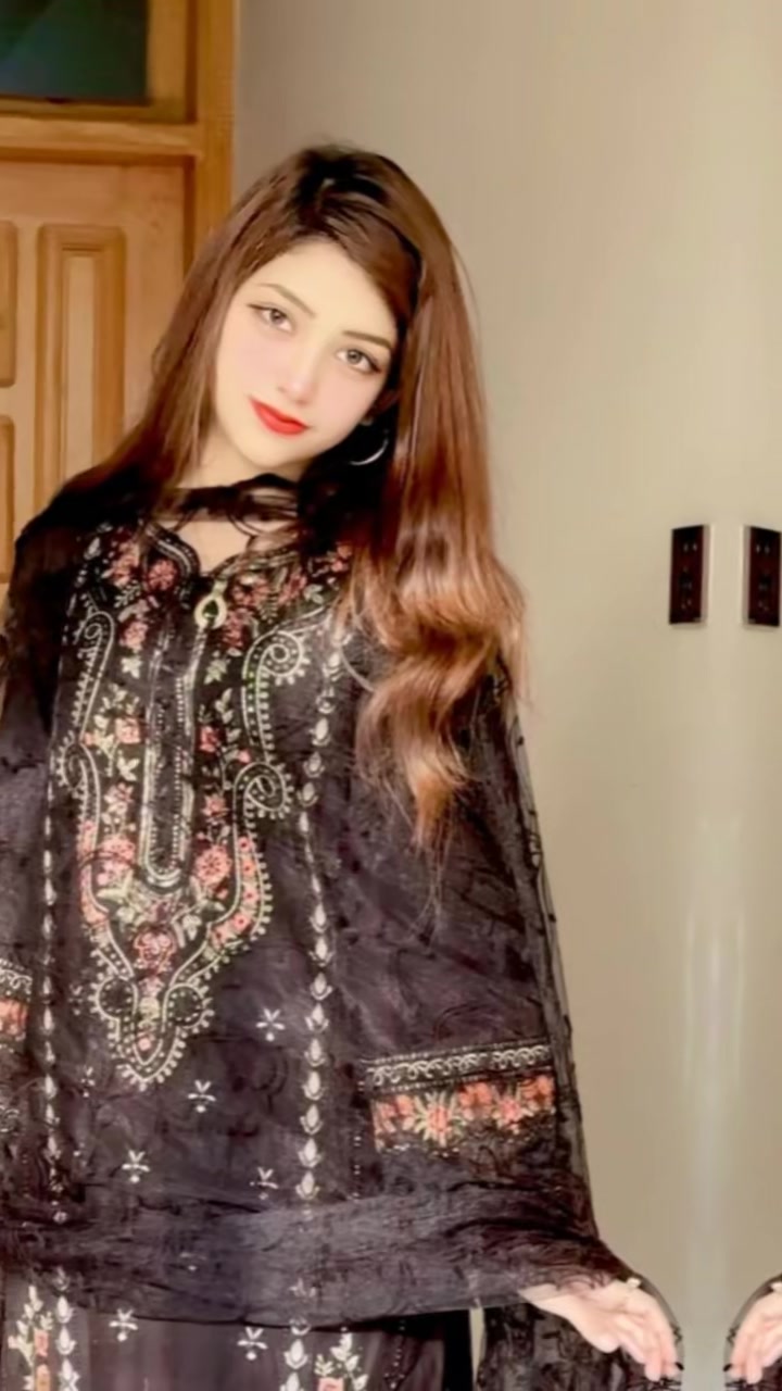 @🫅Kiran👻Ãrmy💪😎AnayaQueen