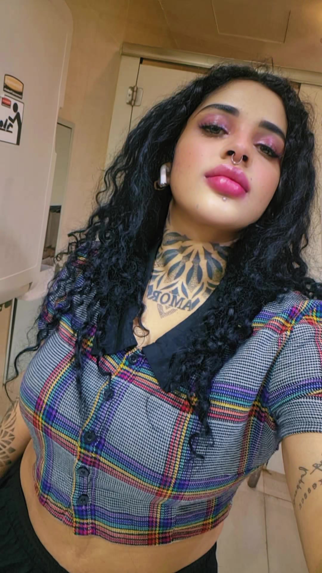 @Taniya Dilrukshi