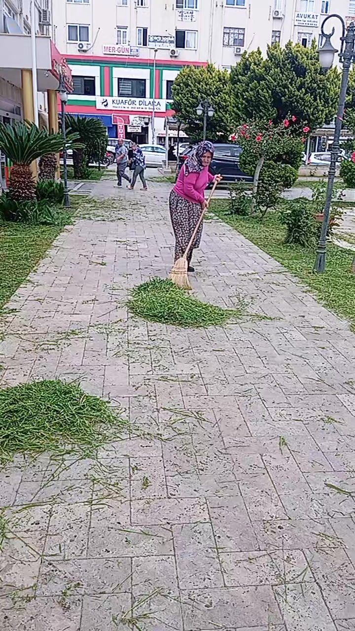 @çılgın kadın Ümmüü