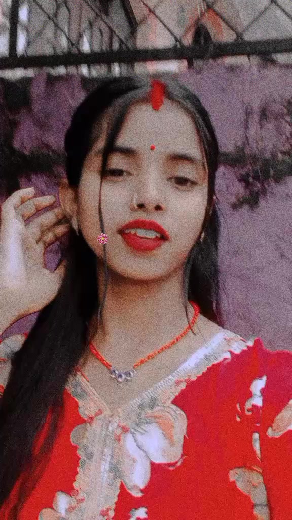 @Ahirani queen ๐