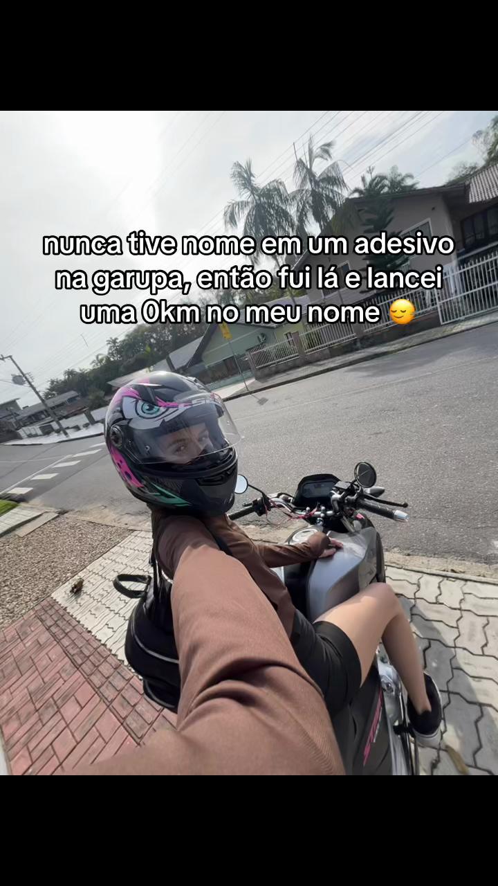 @pyetra amábili