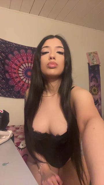 @dianaluvslatinos