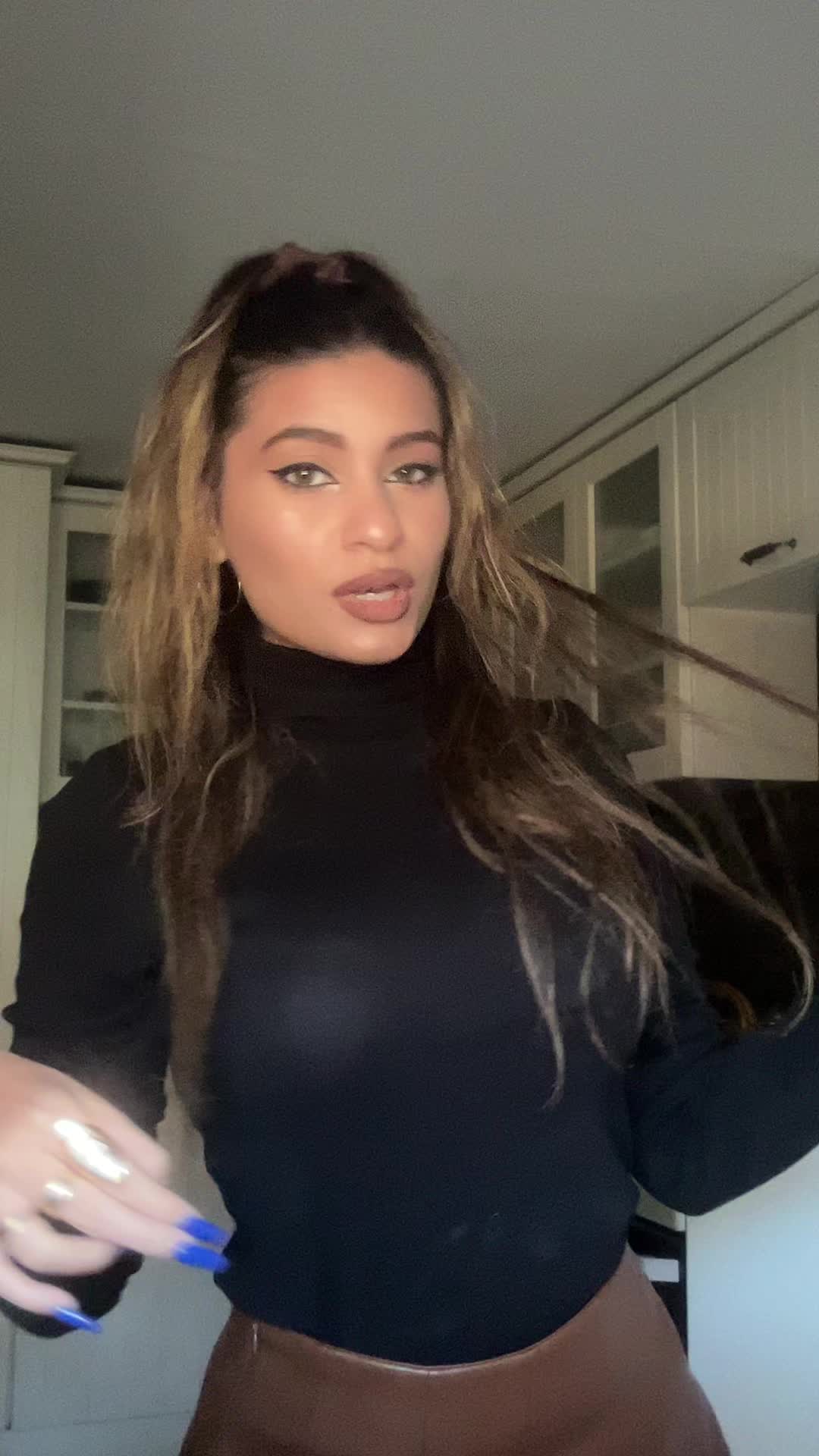 @⚜️🤍Melisaa Meliskaa⚜️🤍