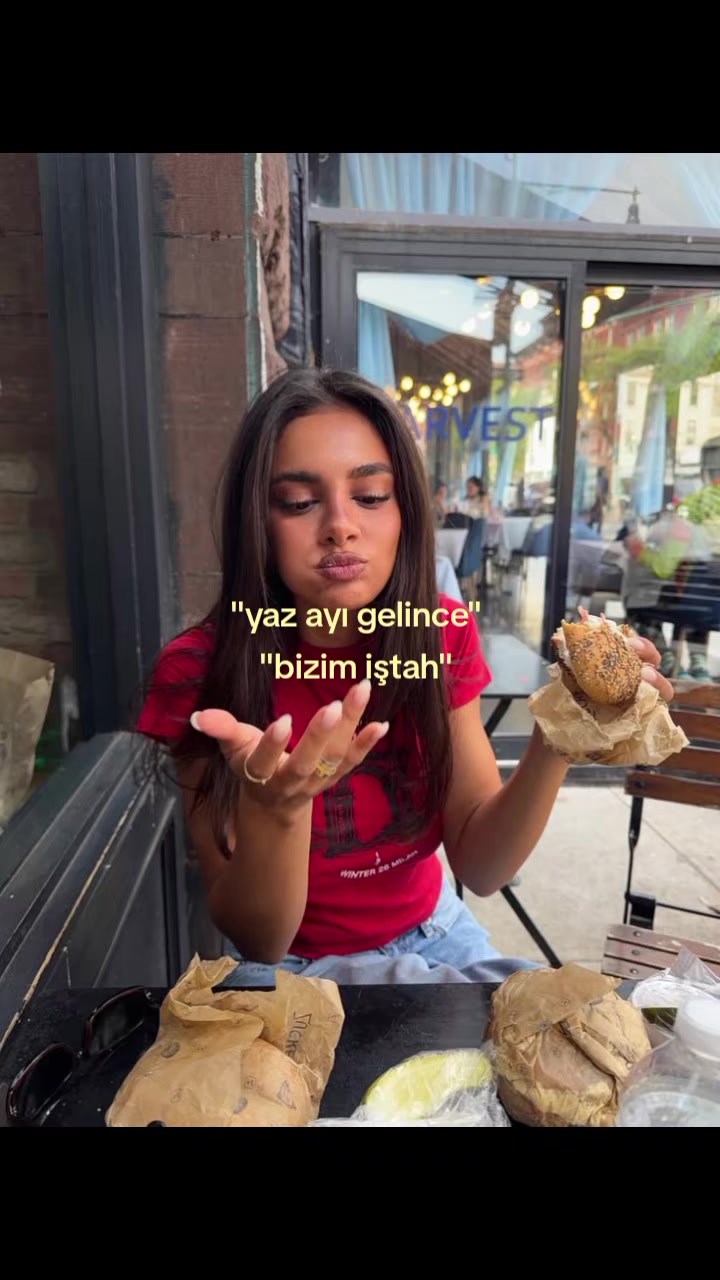 @🍷𝑺𝒐𝒍𝒊𝒕𝒖𝒅𝒆