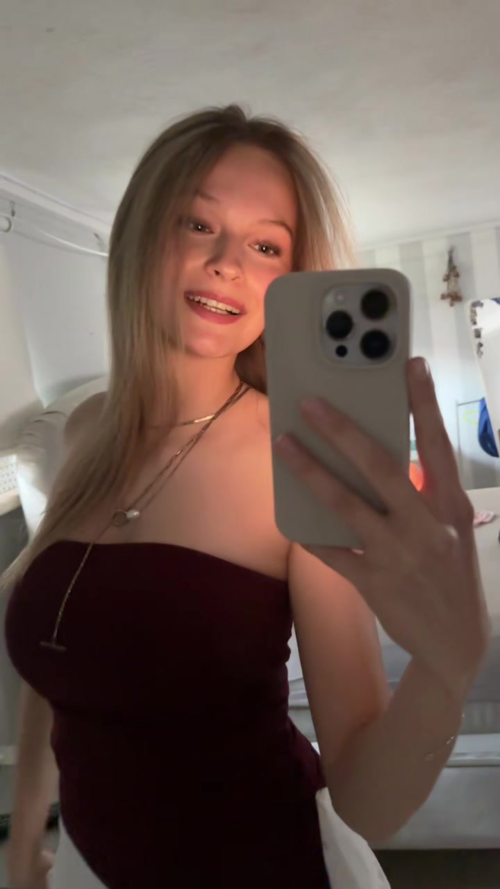 @elliii
