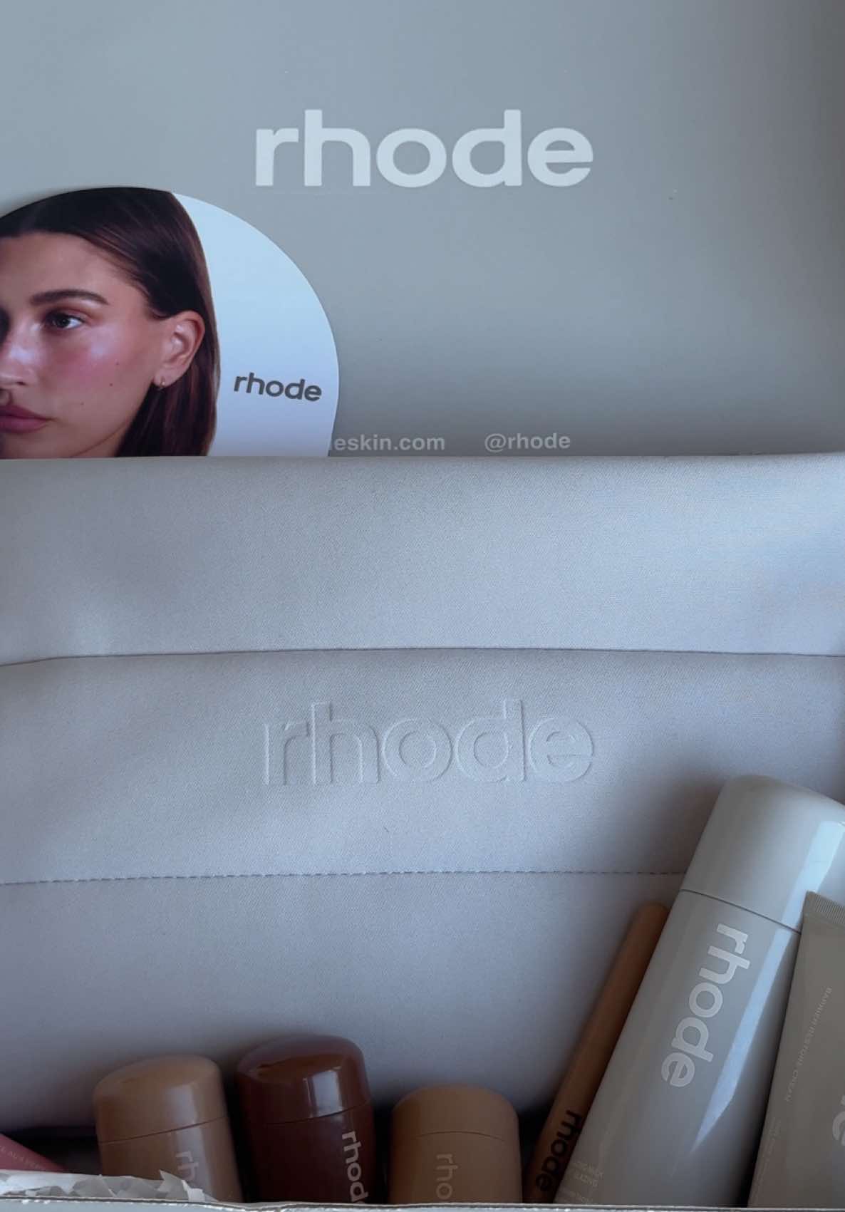 @A 🦢