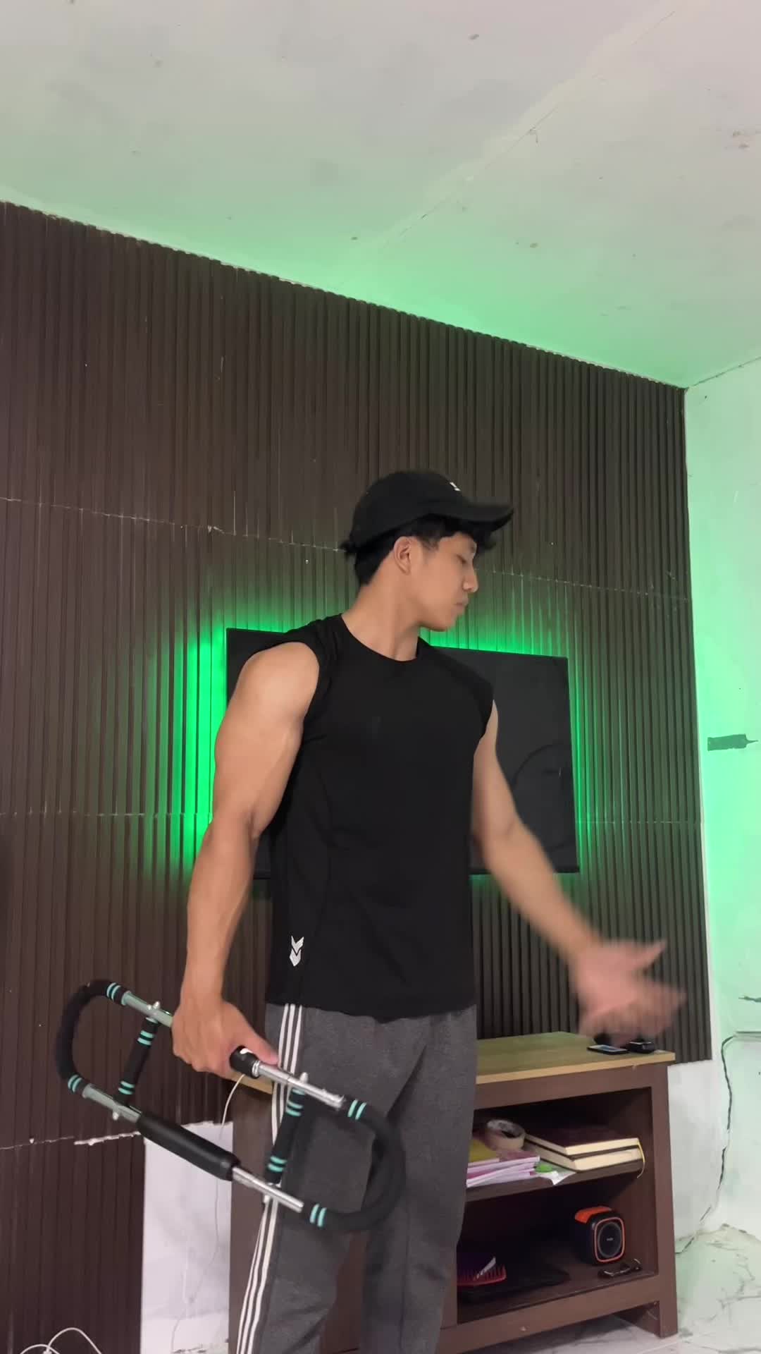 @Den