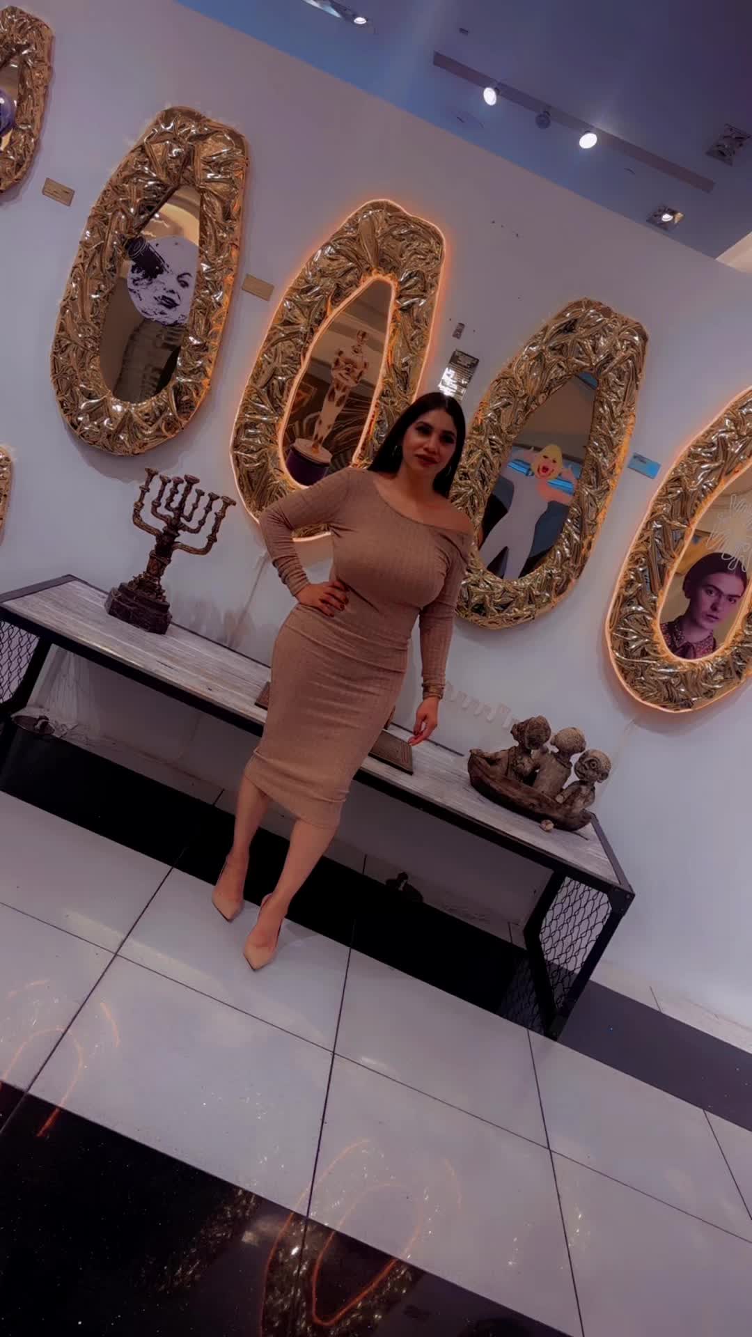 @Nadia Esparza