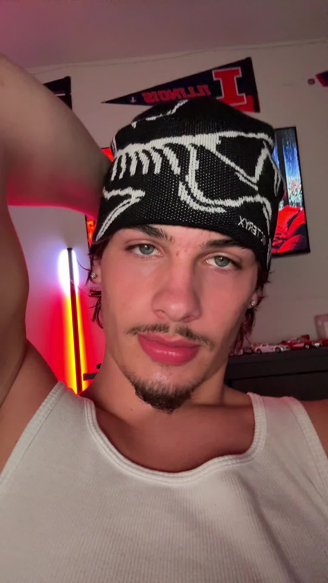 @notthejrob🎒