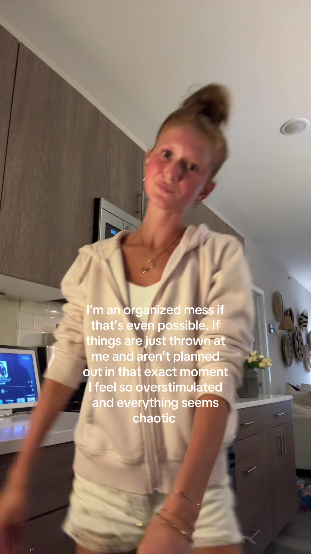 @Ava