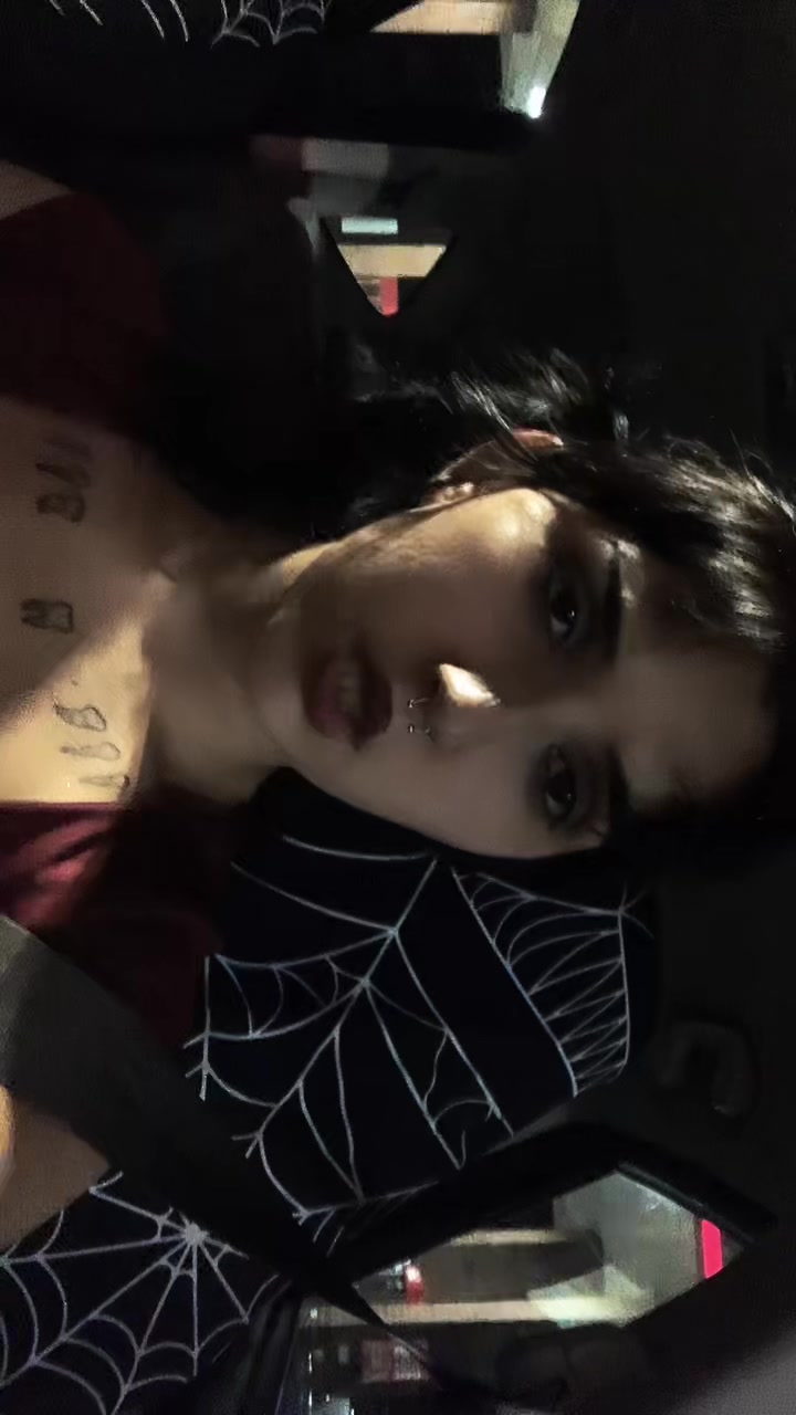 @🪷