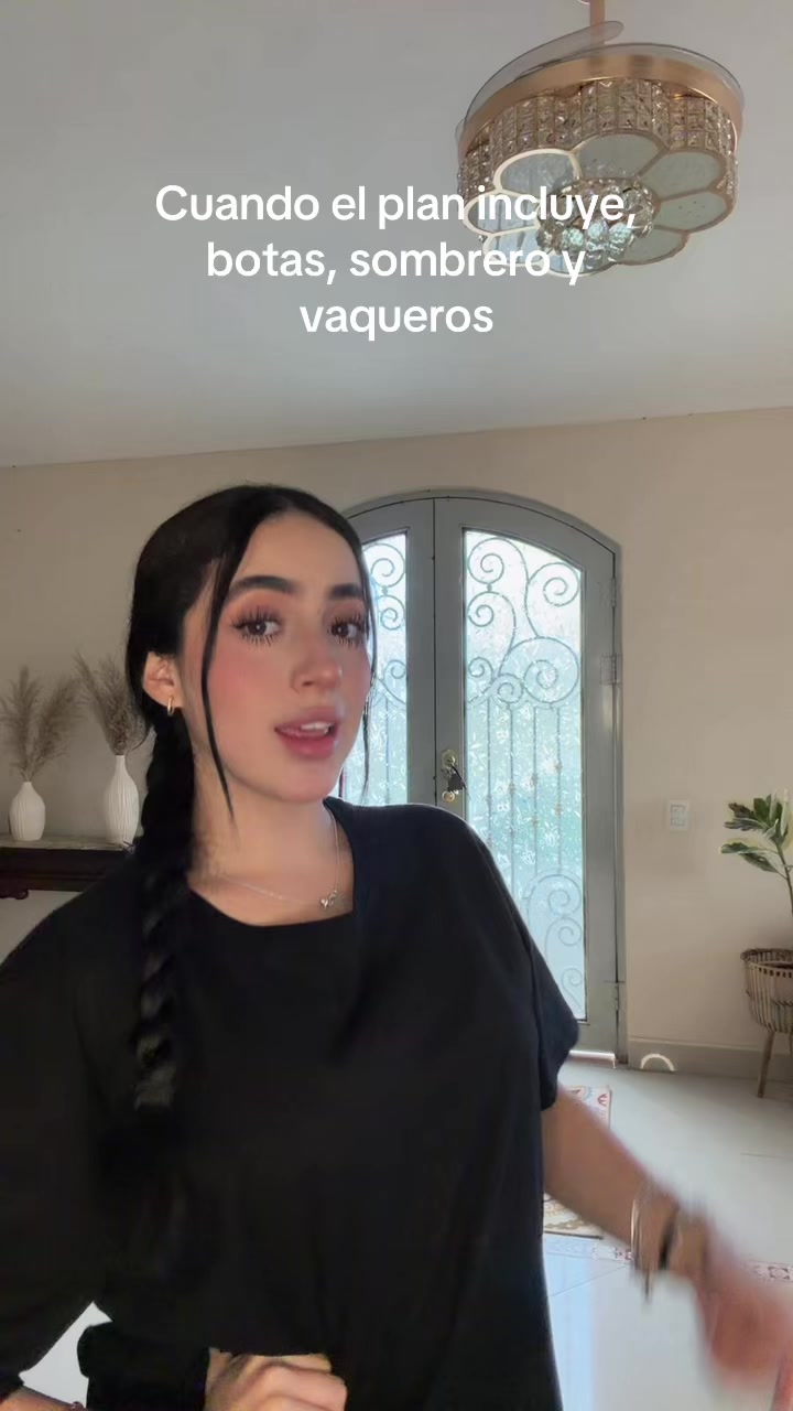 @𝑁𝑎𝑡𝑎𝑙𝑖𝑒