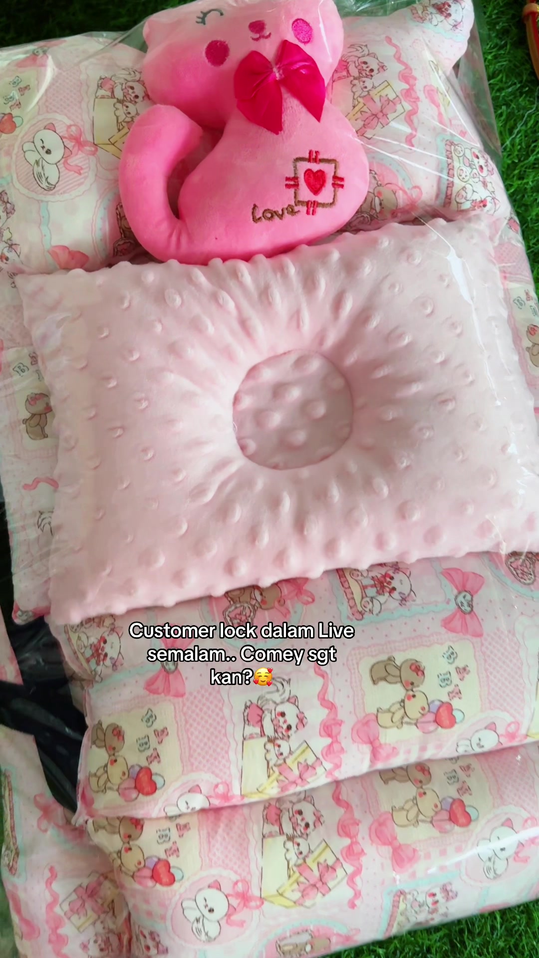 @DamianaJun PakarTilam Handmade