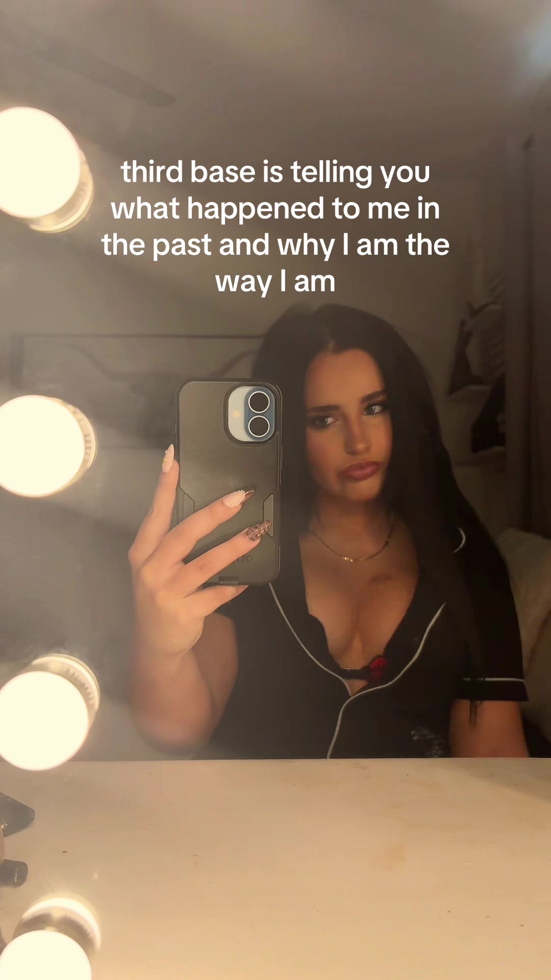 @𝐡 𝐚 𝐧 𝐧 𝐚 𝐡