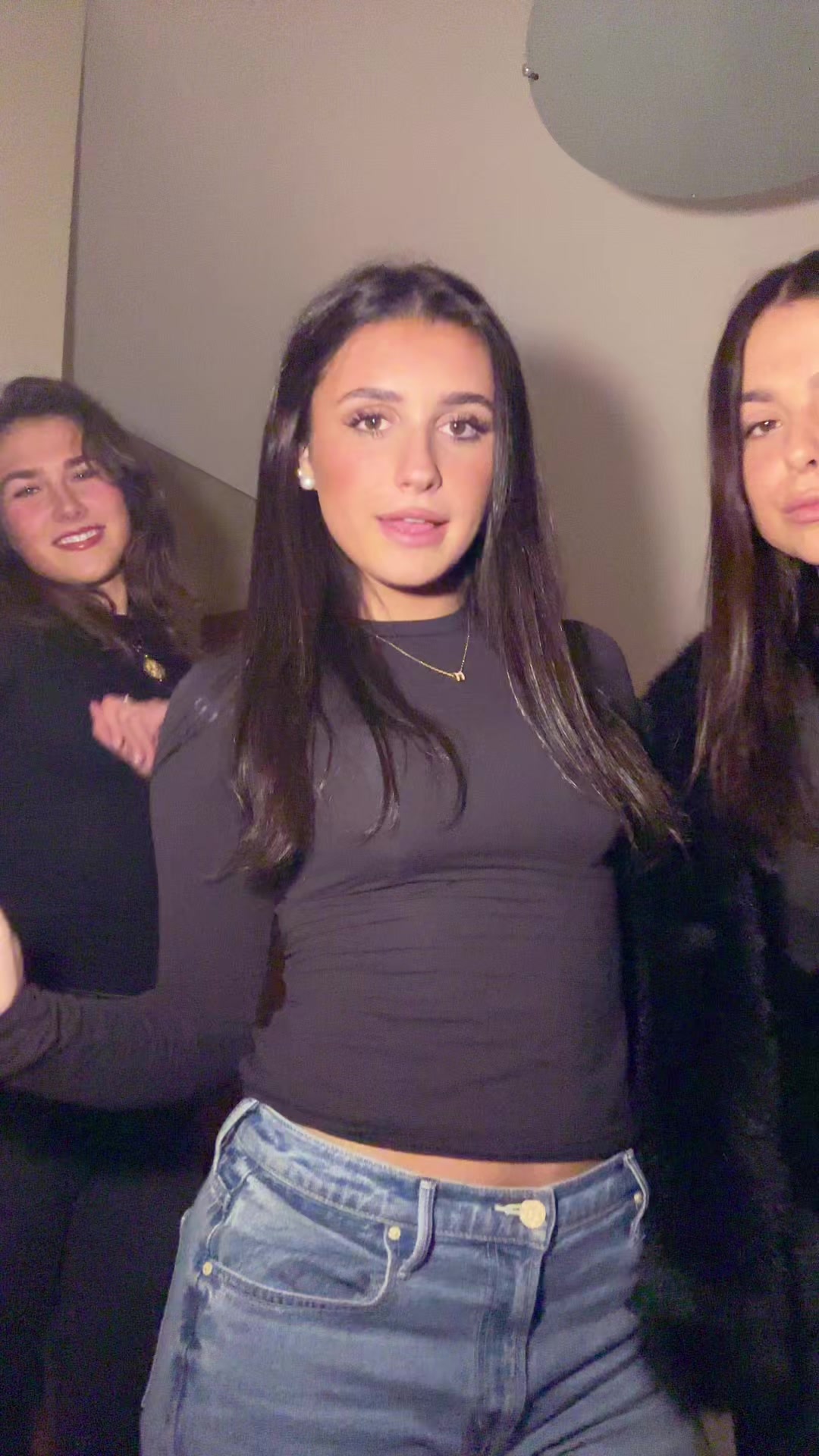 @abbieaskelandd