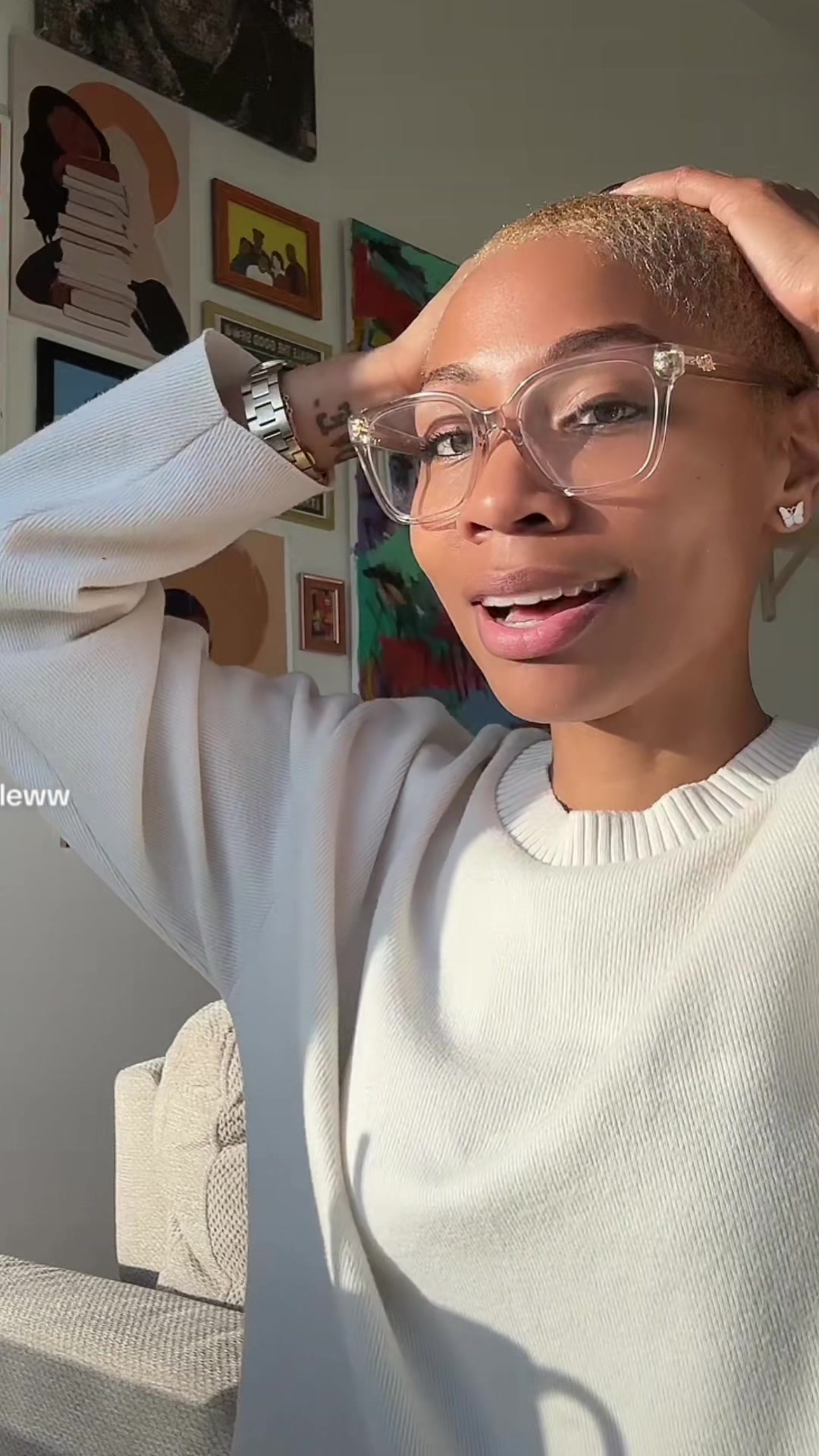@DeeLeww
