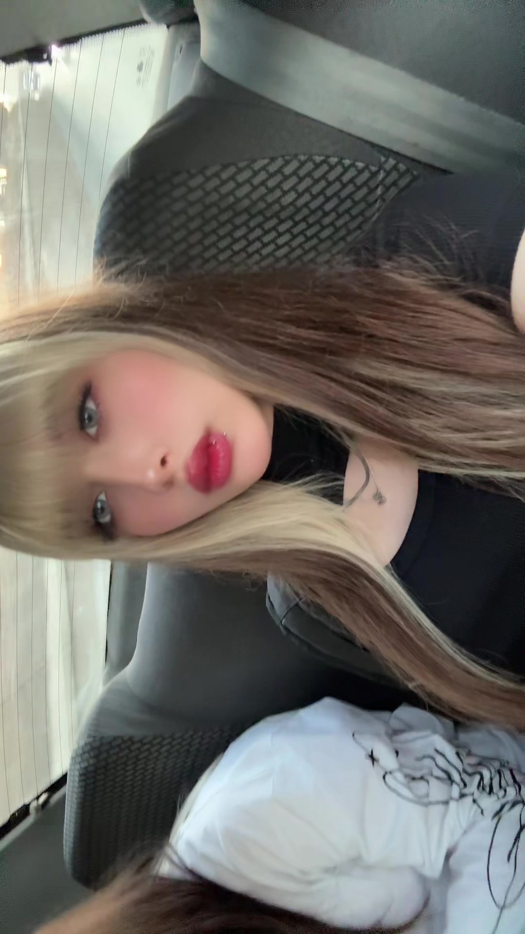 @Armita