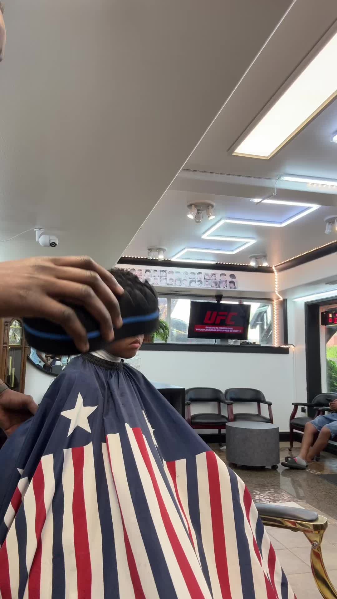 @Adambarber_6
