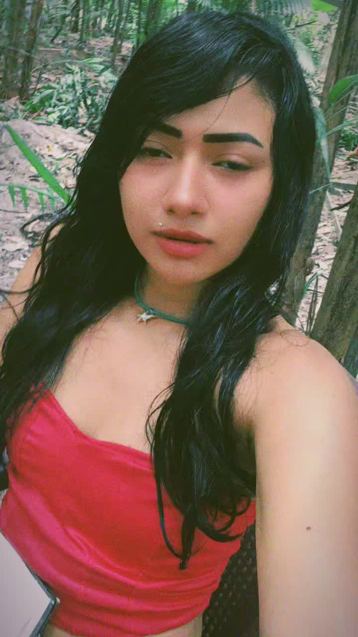 @Isabella
