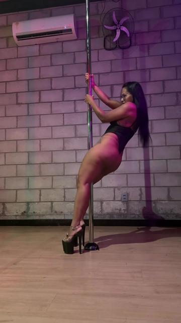 @Kathita Pole Dance 💕
