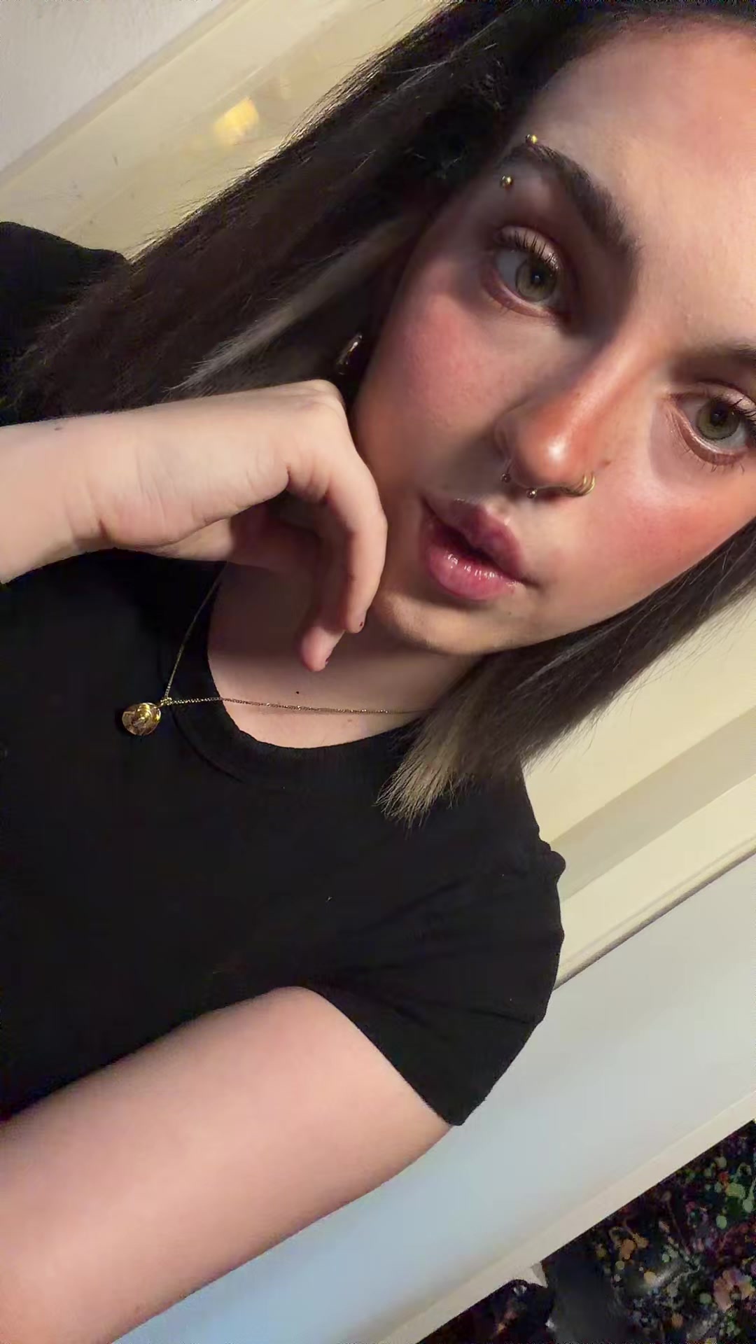 @𝑨𝒏𝒏𝒂 🪲