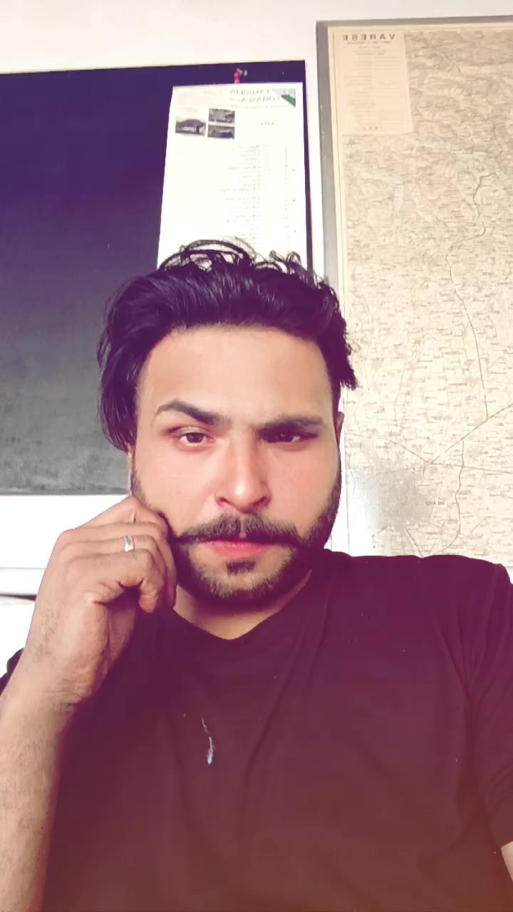 @Meeran Dar 🇮🇹