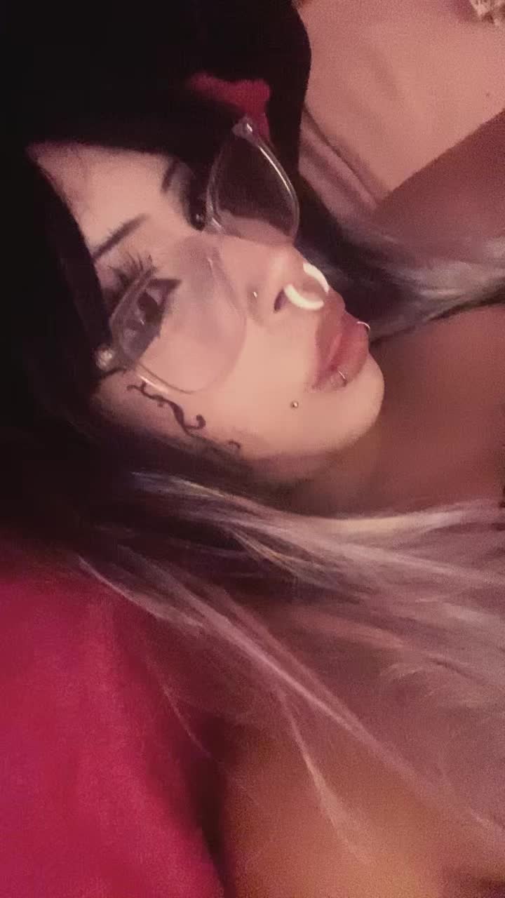 @angela