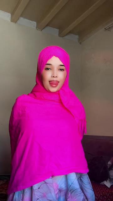 @amisha Qurux 🇸🇴