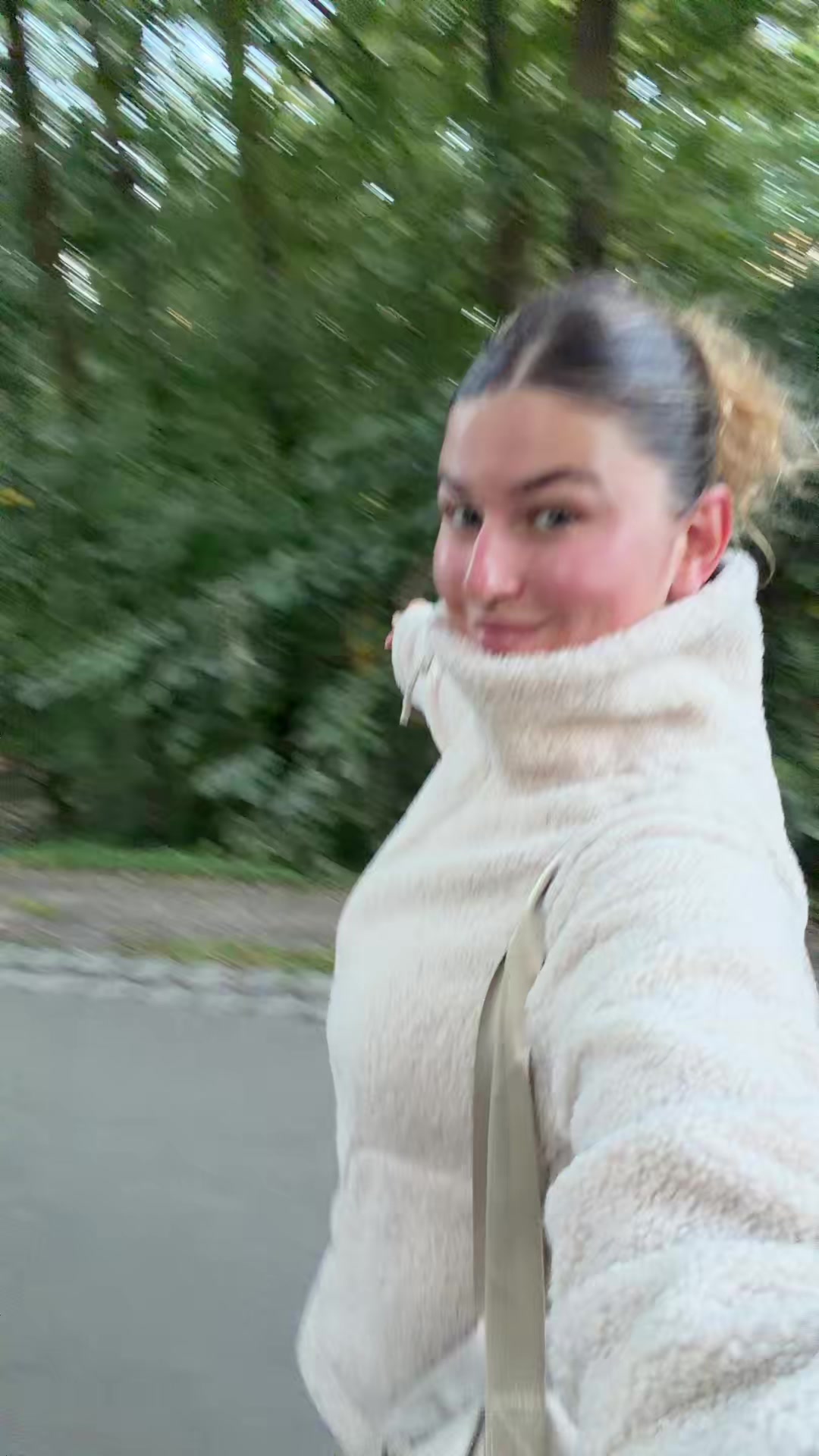 @lilouroseee