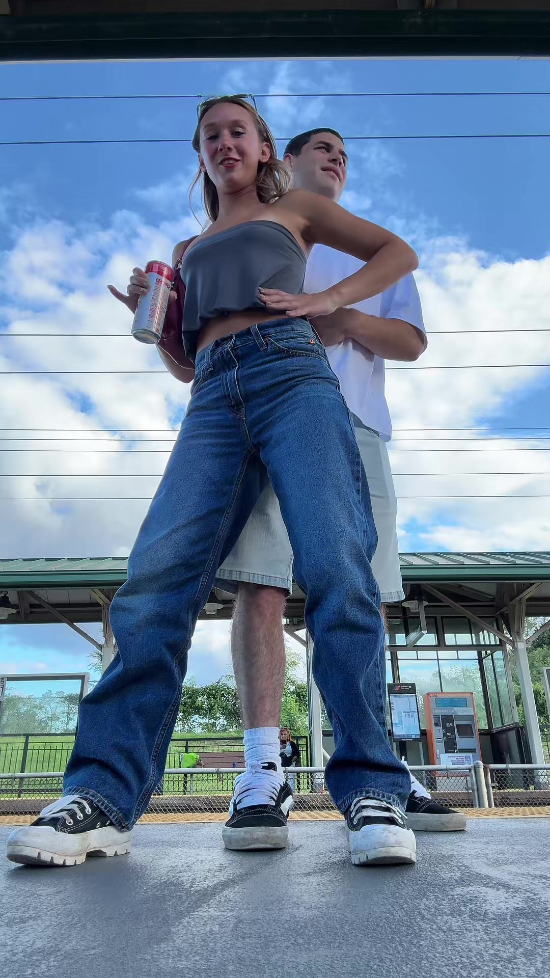 @ac.unhinged